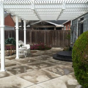 routed-picket-patio-cover2
